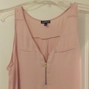 🛑SOLD🛑 Baby pink Express top💕